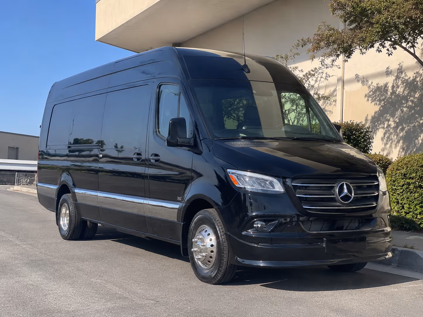 bus rental options for fort smith trips