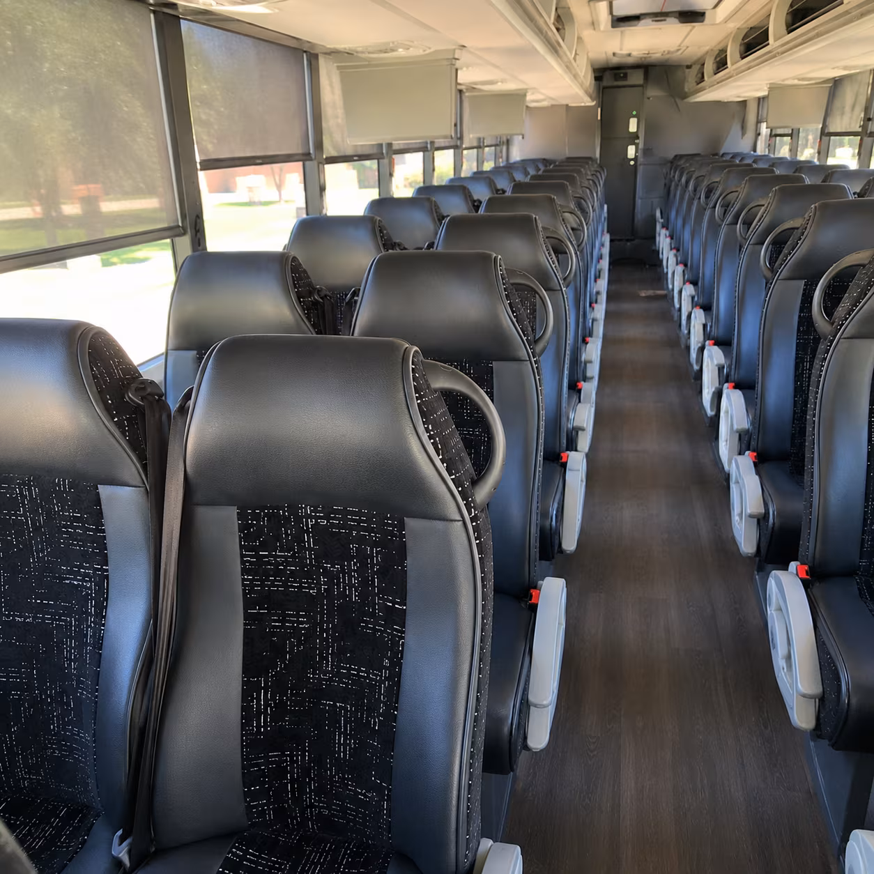 find and book transportation for your next bachelor or bachelorette party 5