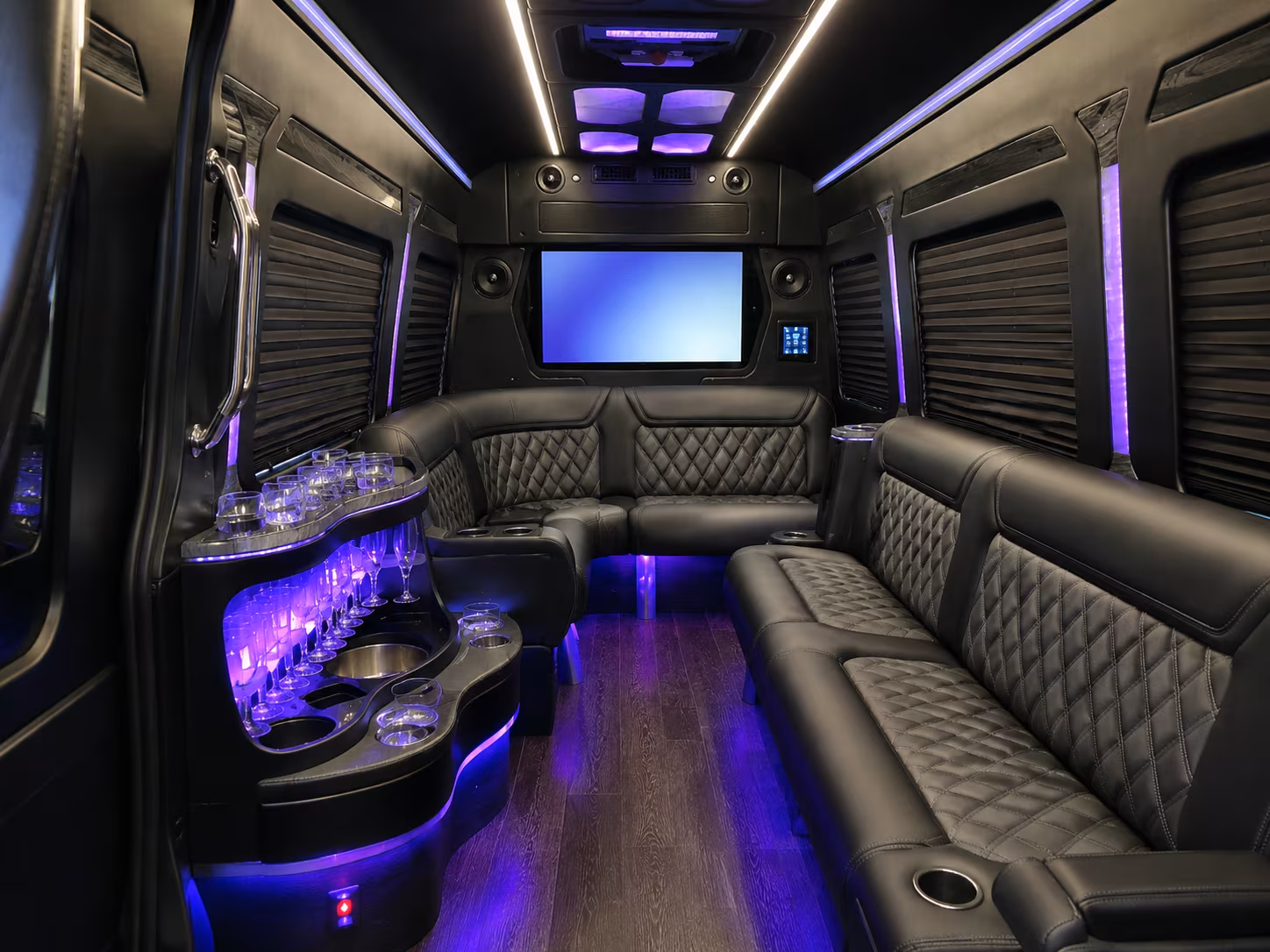 find and book transportation for your next corporate event 5