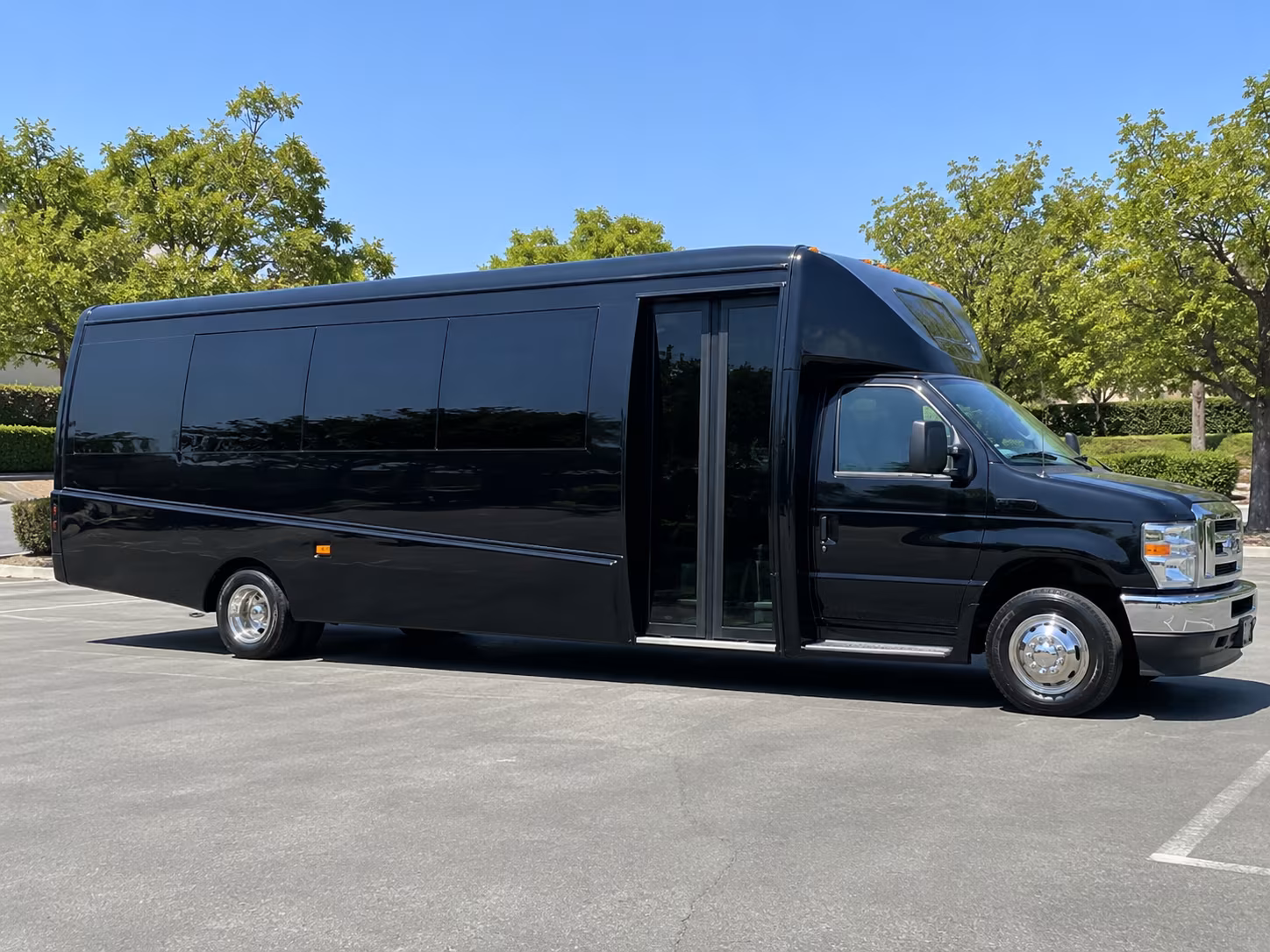 find and book transportation for your next sporting event 1