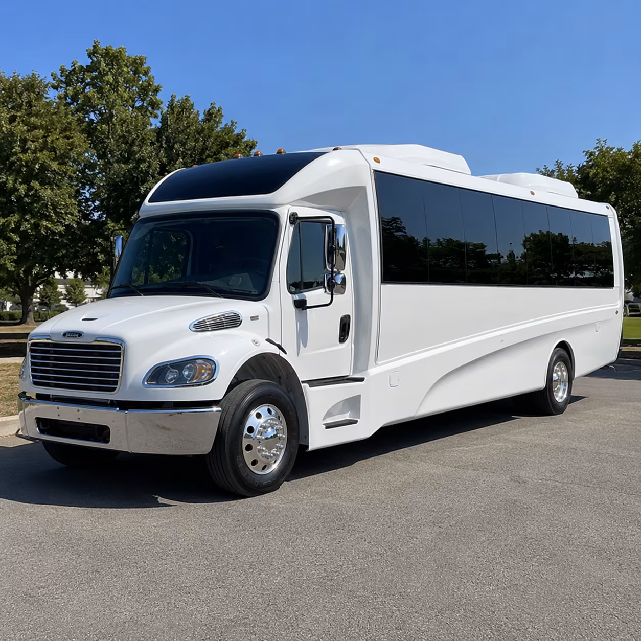 fort smith 28 passenger minibus