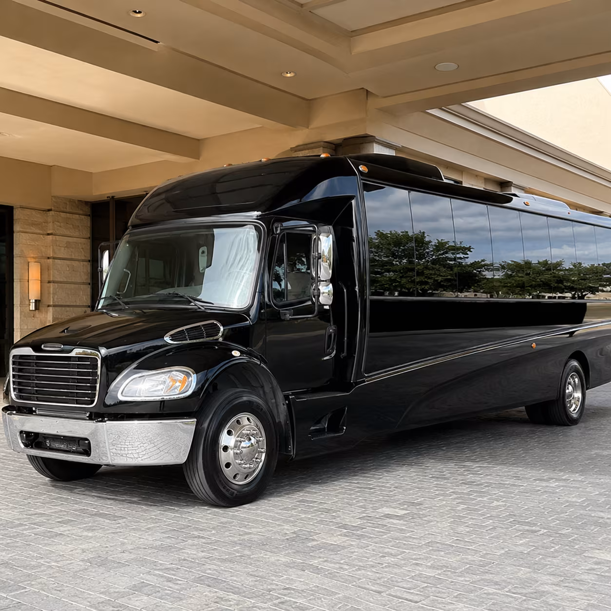 fort smith 35 passenger minibus