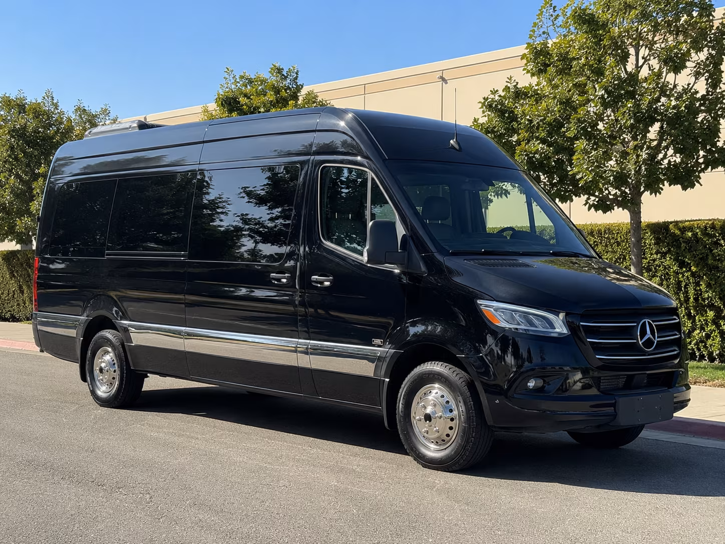 fort smith wedding transportation